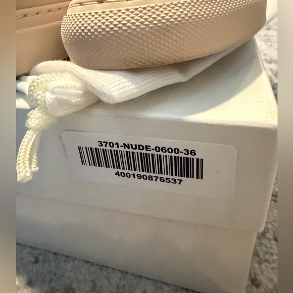 Common Projects Original Achilles Leather Sneaker - Picture 9 of 9